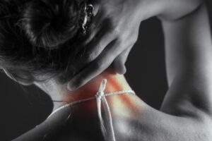 kramp neden olur fizyolojik surecler ve tetikleyici faktorler uzerine kapsamli bir inceleme